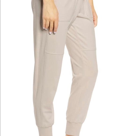 Zella Joggers - Picture 2 of 3